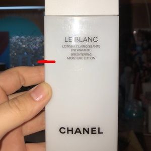 Chanel brightening moisture lotion